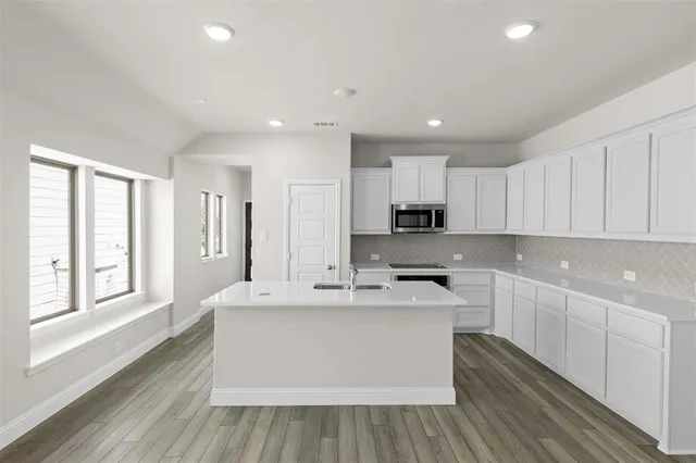 $314,970 | 1640 Mdw Crst Drive, Aubrey, TX 76227