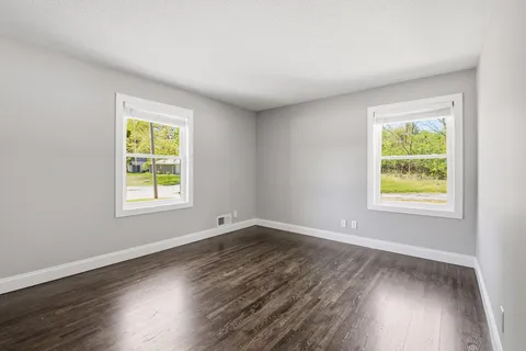 $750,000 | 4850 West 64th Street, Edina, MN 55435