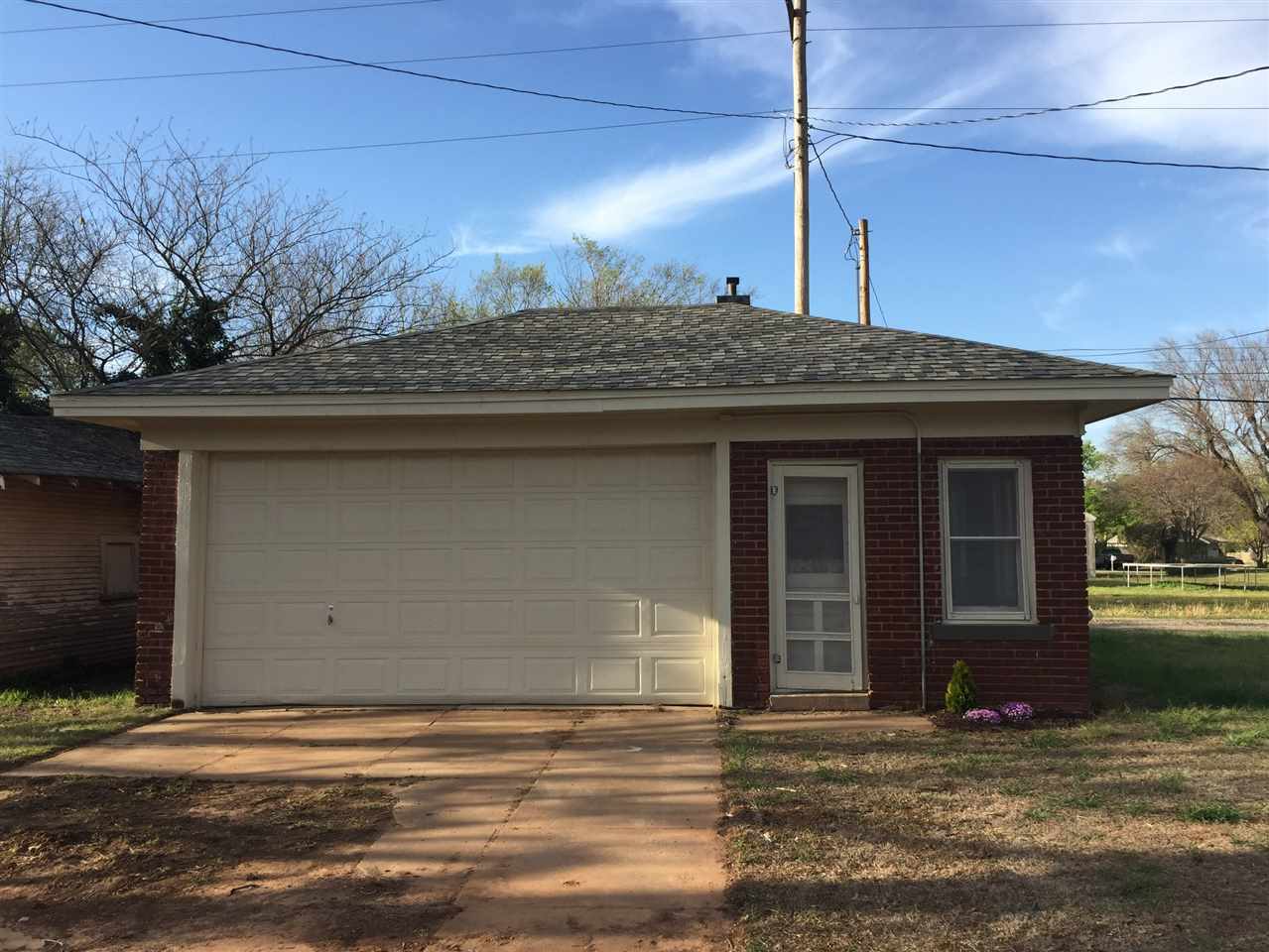 703 Jackson Street Perry, OK 73077 - Photo 24 of 25 Gallery Image 24