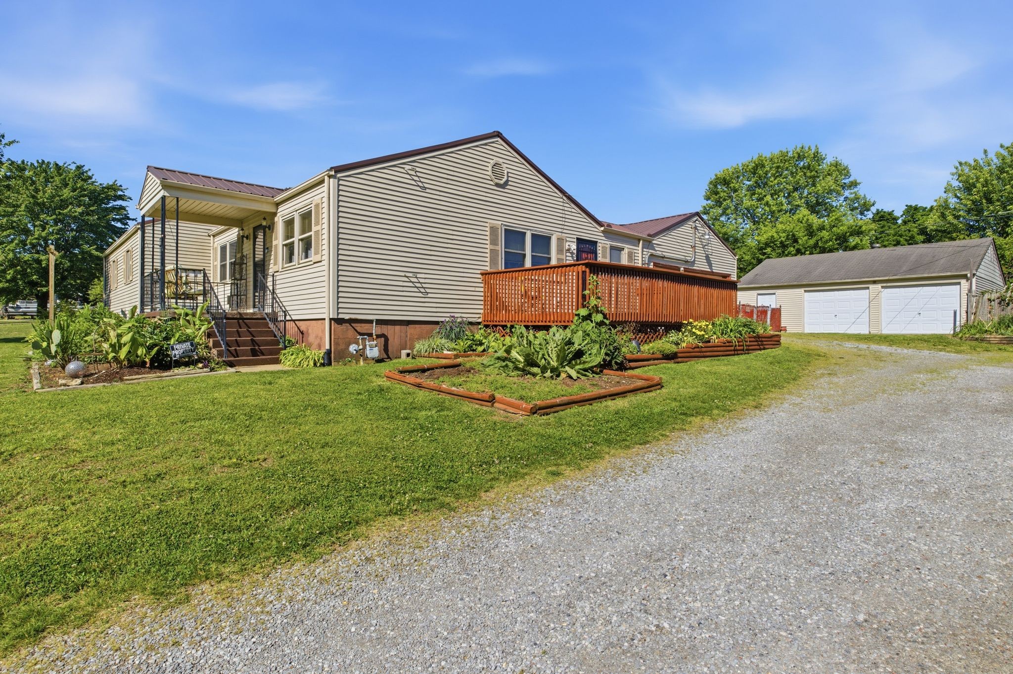 442 Crescent Drive Springfield, TN 37172 - Photo 1 of 38