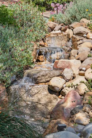 $1,350,000 | 525 South Ventura Street, Ojai, CA 93023