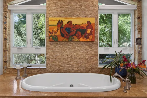 $1,350,000 | 525 South Ventura Street, Ojai, CA 93023