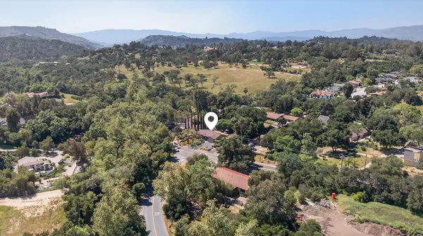 $1,350,000 | 525 South Ventura Street, Ojai, CA 93023