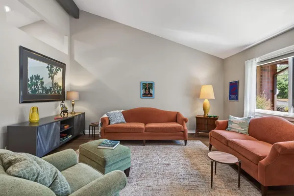 $1,350,000 | 525 South Ventura Street, Ojai, CA 93023