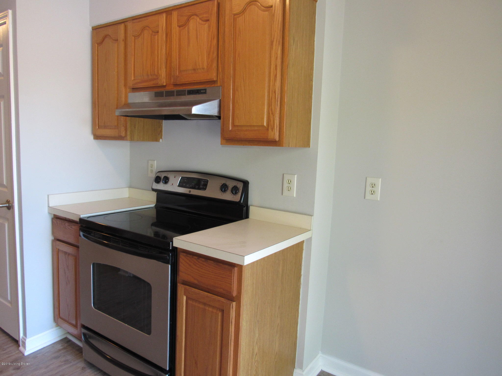 1234 Lexington Road, Unit 102B Louisville, KY 40206 - Photo 26 of 29 CIG_IMG031