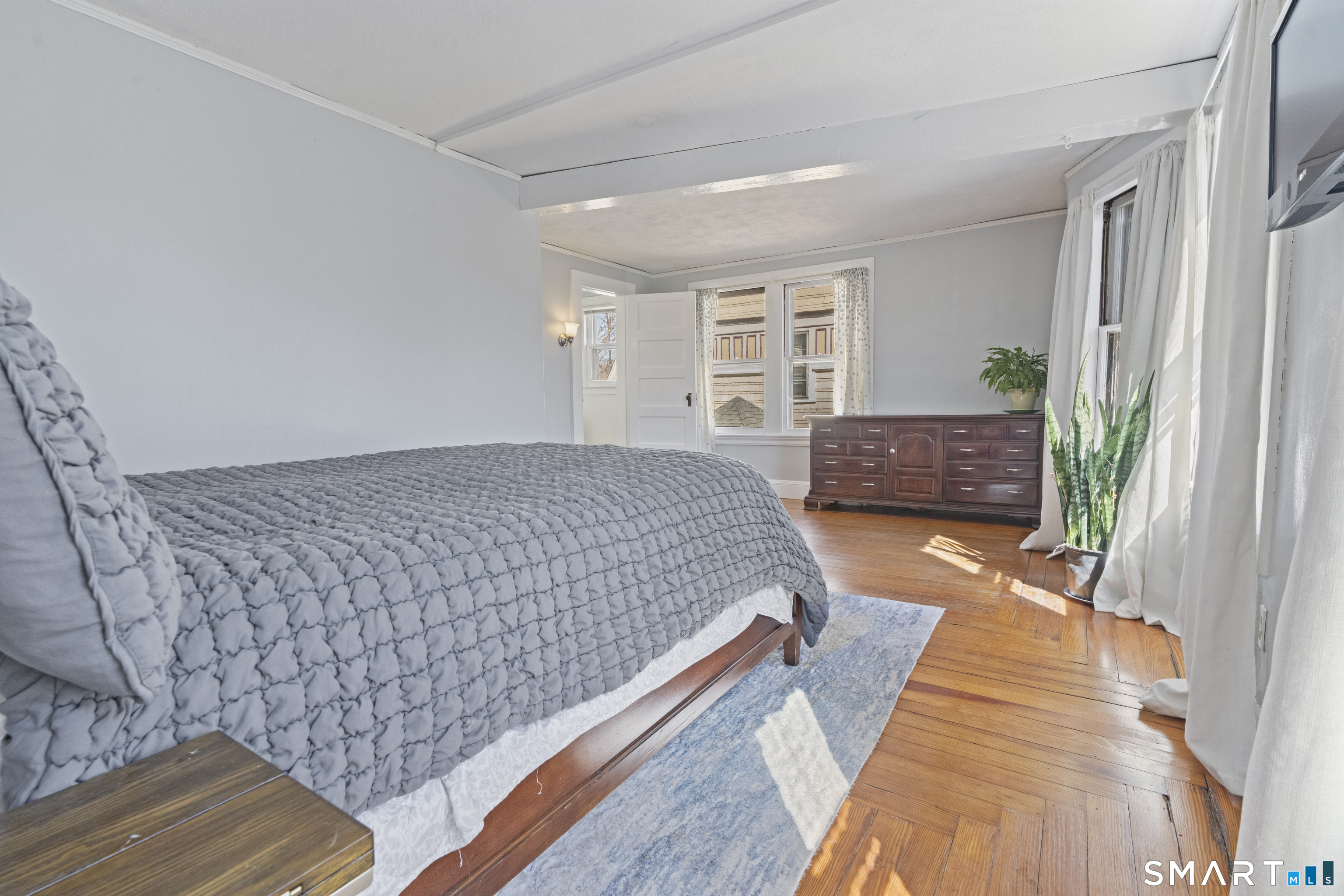 83 Kenyon Street Hartford, CT 06105 - Photo 20 of 36