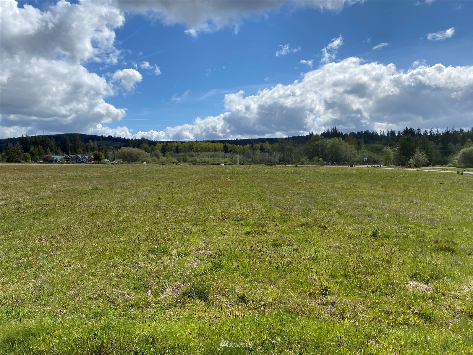 128 South Heise Road Elma, WA 98541 - Photo 2 of 5 Gallery Image 2