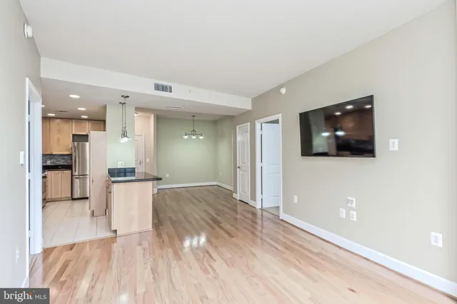 $3,200 | 3600 South Glebe Road, Unit 221W, Arlington, VA 22202