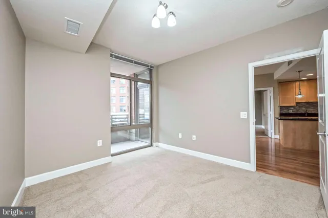 $3,200 | 3600 South Glebe Road, Unit 221W, Arlington, VA 22202