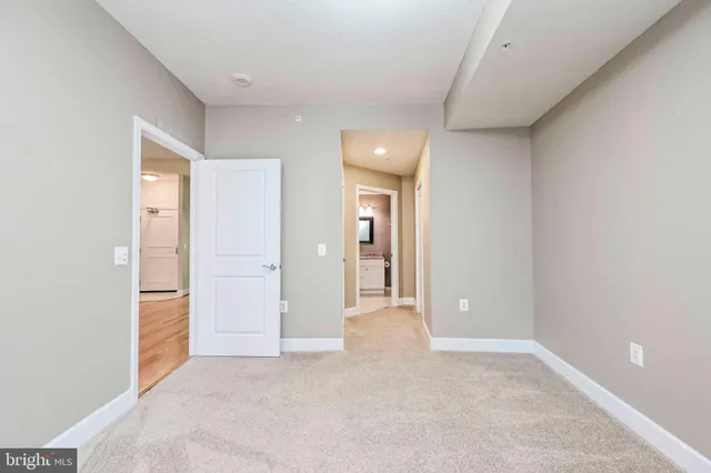 $3,200 | 3600 South Glebe Road, Unit 221W, Arlington, VA 22202