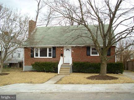 9 Edgeclift Road Towson, MD 21286 - Photo 1 of 22 Exterior (Front)