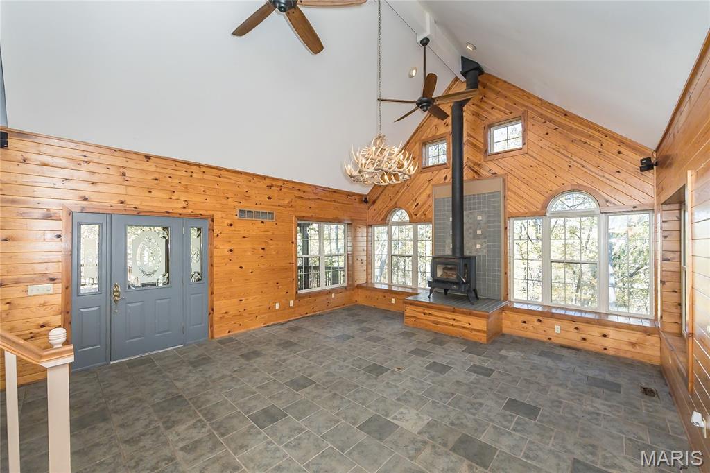 3924 Indian Ridge Lane Defiance, MO 63341 - Photo 8 of 53