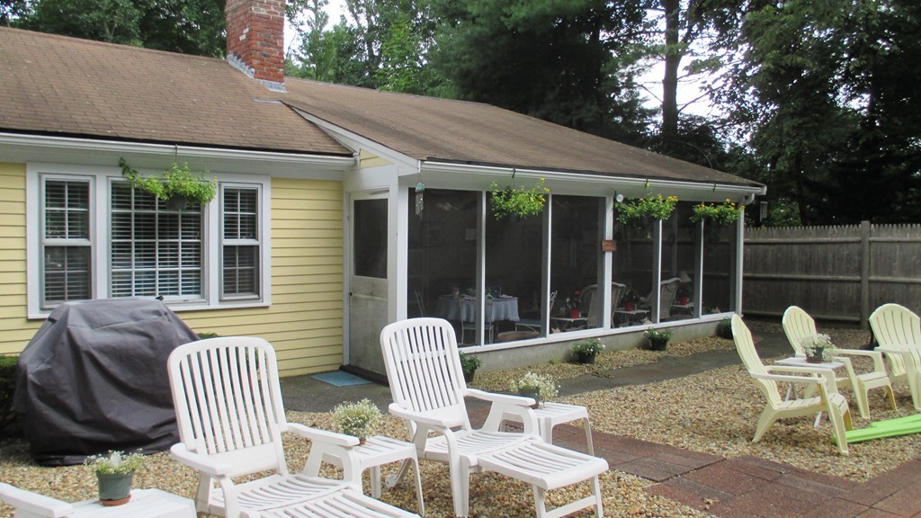 16 Oneida Road Acton, MA 01720 - Photo 5 of 26 Gallery Image 5