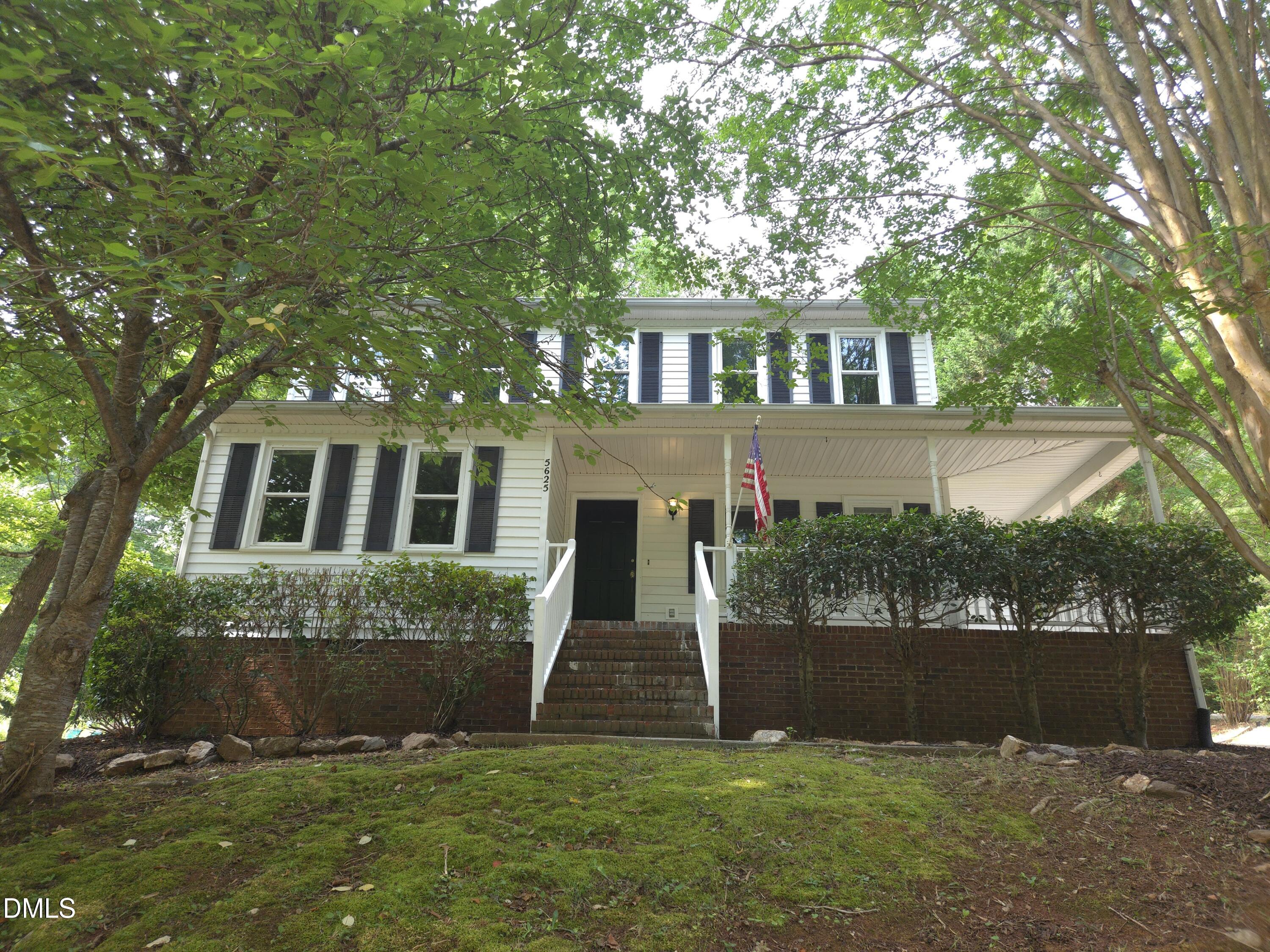 5625 Millrace Trail Raleigh, NC 27606 - Photo 3 of 40 9421C110-5563-48B6-8D1E-ECED5351AC03