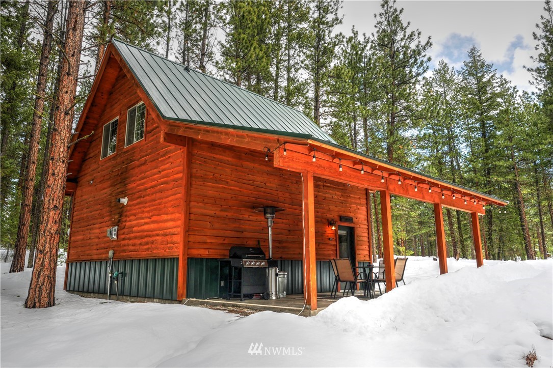 22 South Airstrip Road Twisp, WA 98856 - Photo 2 of 39 Gallery Image 2