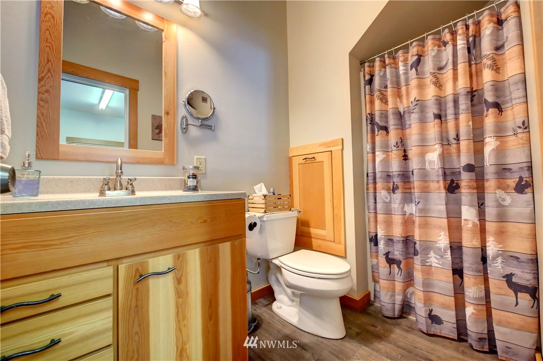 22 South Airstrip Road Twisp, WA 98856 - Photo 9 of 39 Gallery Image 9