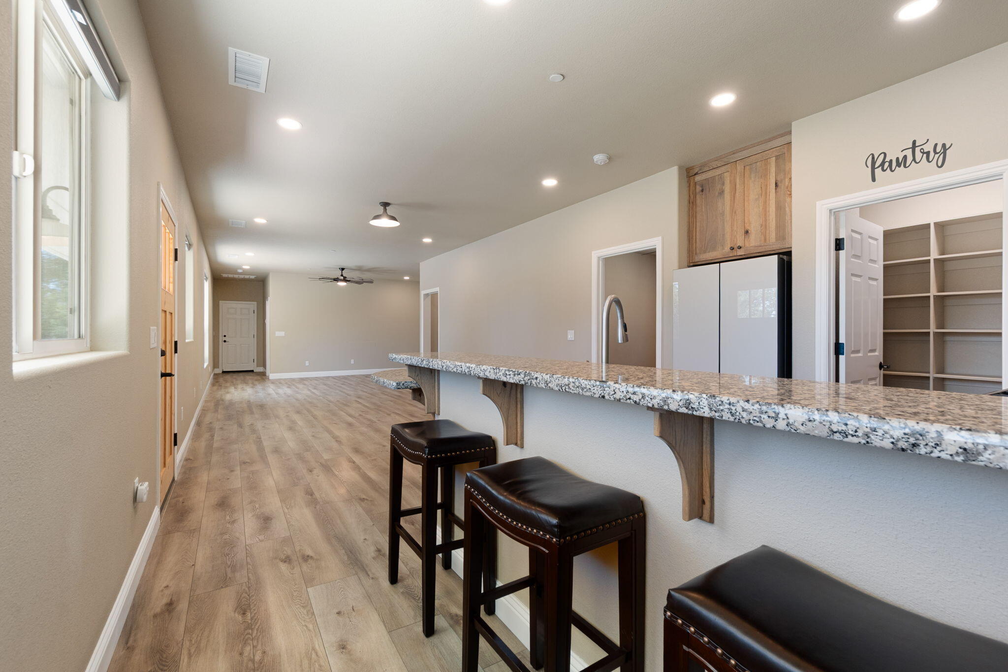 10753 French Creek Road Palo Cedro, CA 96073 - Photo 6 of 60 Breakfast Bar