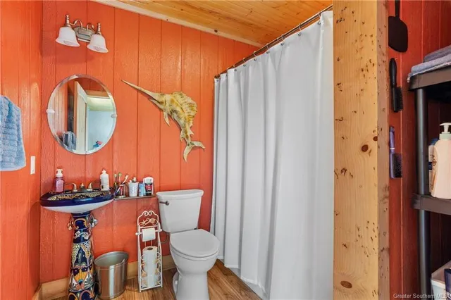 $360,000 | 403 Lafitte Boulevard, Cameron, LA 70631