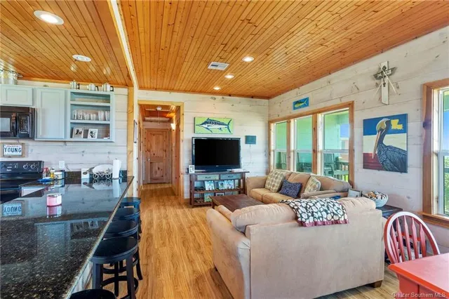 $360,000 | 403 Lafitte Boulevard, Cameron, LA 70631