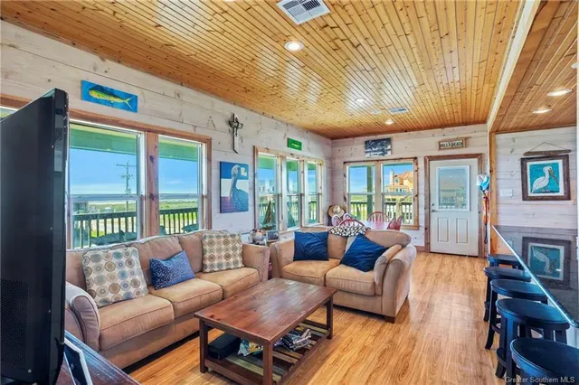 $360,000 | 403 Lafitte Boulevard, Cameron, LA 70631