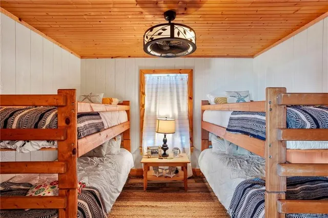 $360,000 | 403 Lafitte Boulevard, Cameron, LA 70631