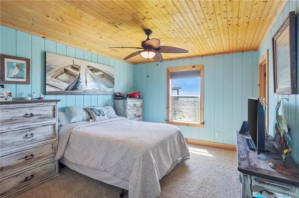 $360,000 | 403 Lafitte Boulevard, Cameron, LA 70631