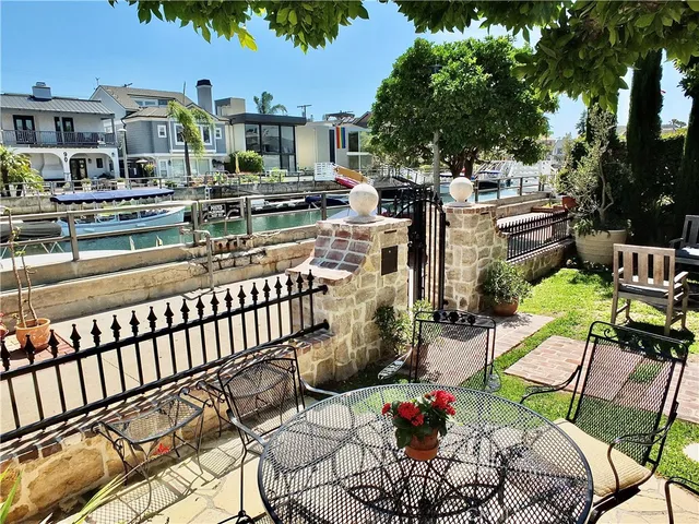 $10,000 | 89 Rivo Alto Canal, Long Beach, CA 90803