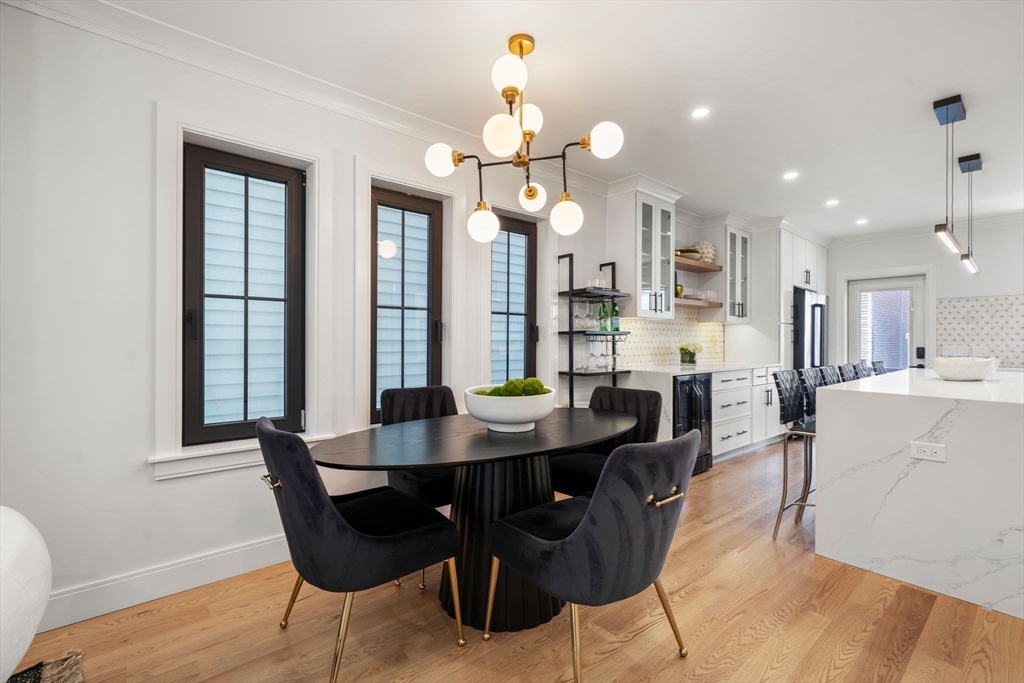 181 I Street Boston, MA 02127 - Photo 5 of 31
