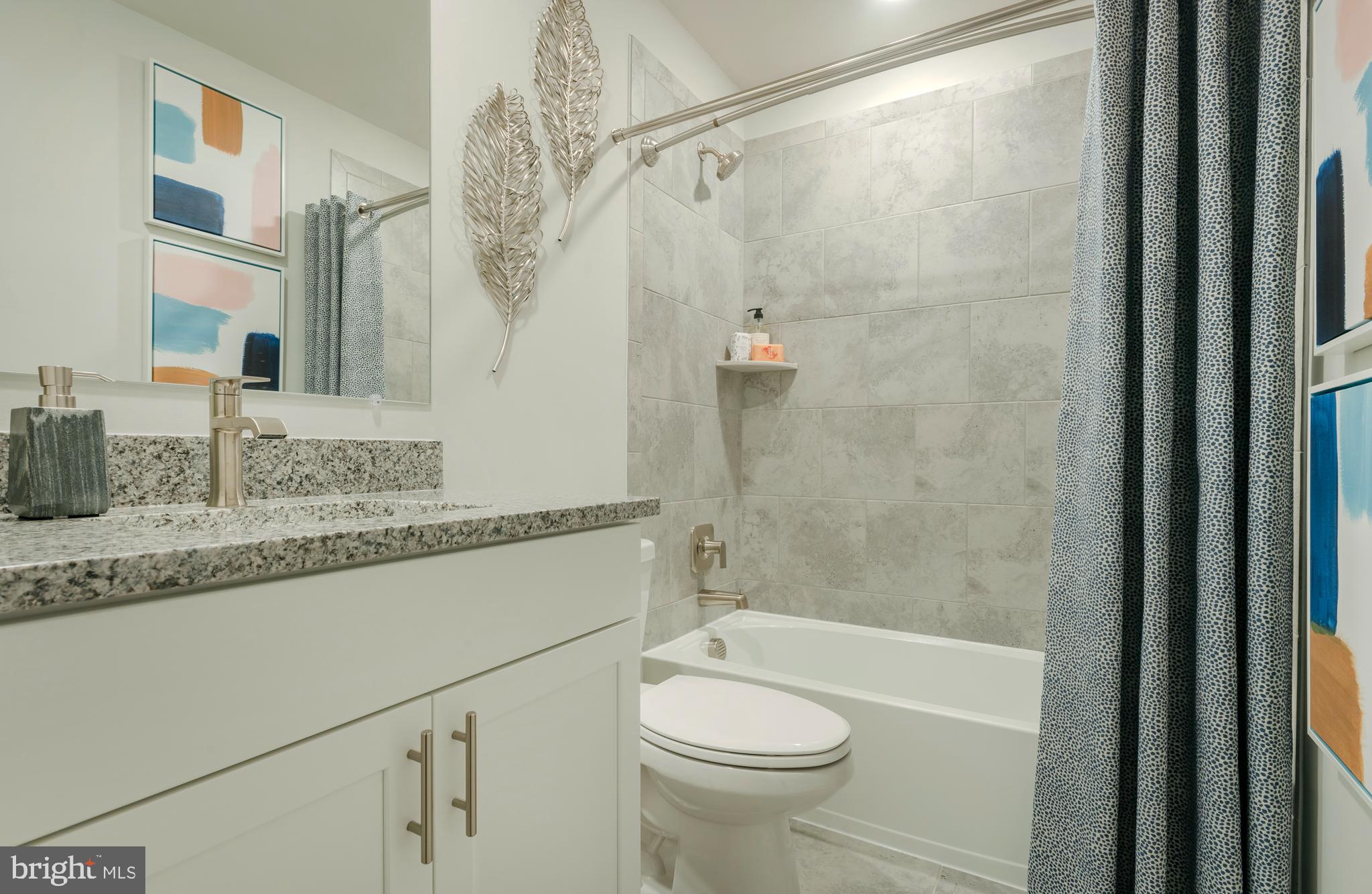 232 Waterstone Road Essex, MD 21221 - Photo 14 of 24 Hall Bath