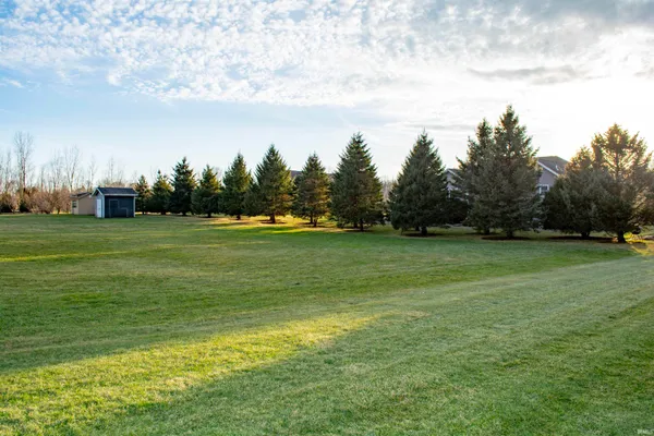 $414,900 | 59699 Park Side Drive, Elkhart, IN 46517