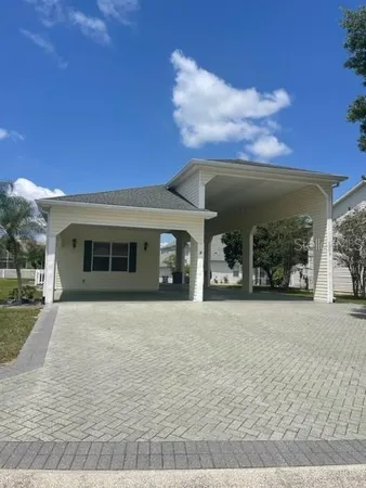 $319,500 | 316 Motorcoach Drive South, Polk City, FL 33868
