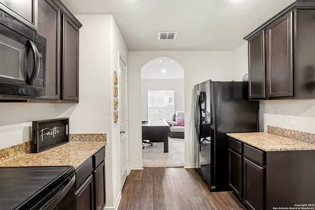 $225,500 | 3323 Begonia Bend, San Antonio, TX 78222