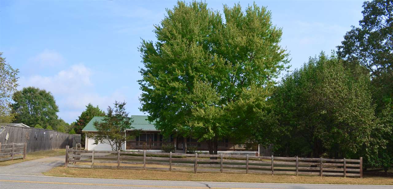 313 Rogers Road Pendleton, SC 29670 - Photo 3 of 33