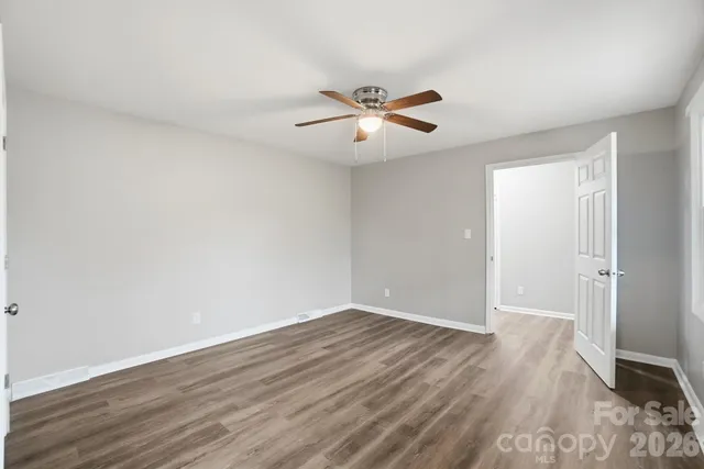 $395,000 | 25 American Avenue Northeast, Concord, NC 28025