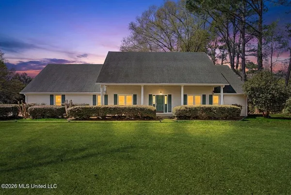 $640,000 | 691 Green T Hernando Ms 38632, Hernando, MS 38632