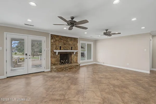 $640,000 | 691 Green T Hernando Ms 38632, Hernando, MS 38632