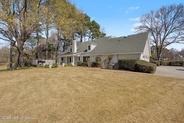$640,000 | 691 Green T Hernando Ms 38632, Hernando, MS 38632