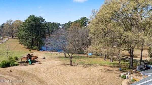 $640,000 | 691 Green T Hernando Ms 38632, Hernando, MS 38632