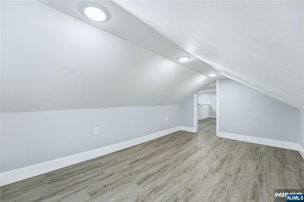 328 John Street Elizabeth, NJ 07202 - Photo 14 of 34