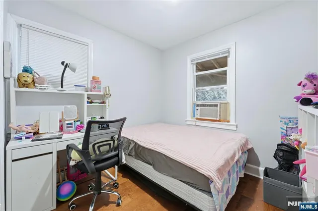 $689,000 | 328 John Street, Elizabeth, NJ 07202