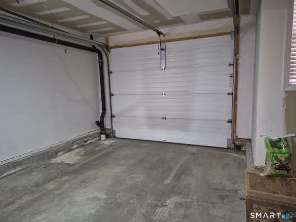 $269,900 | 59 Forestview Drive, Unit 59, Norwich, CT 06360