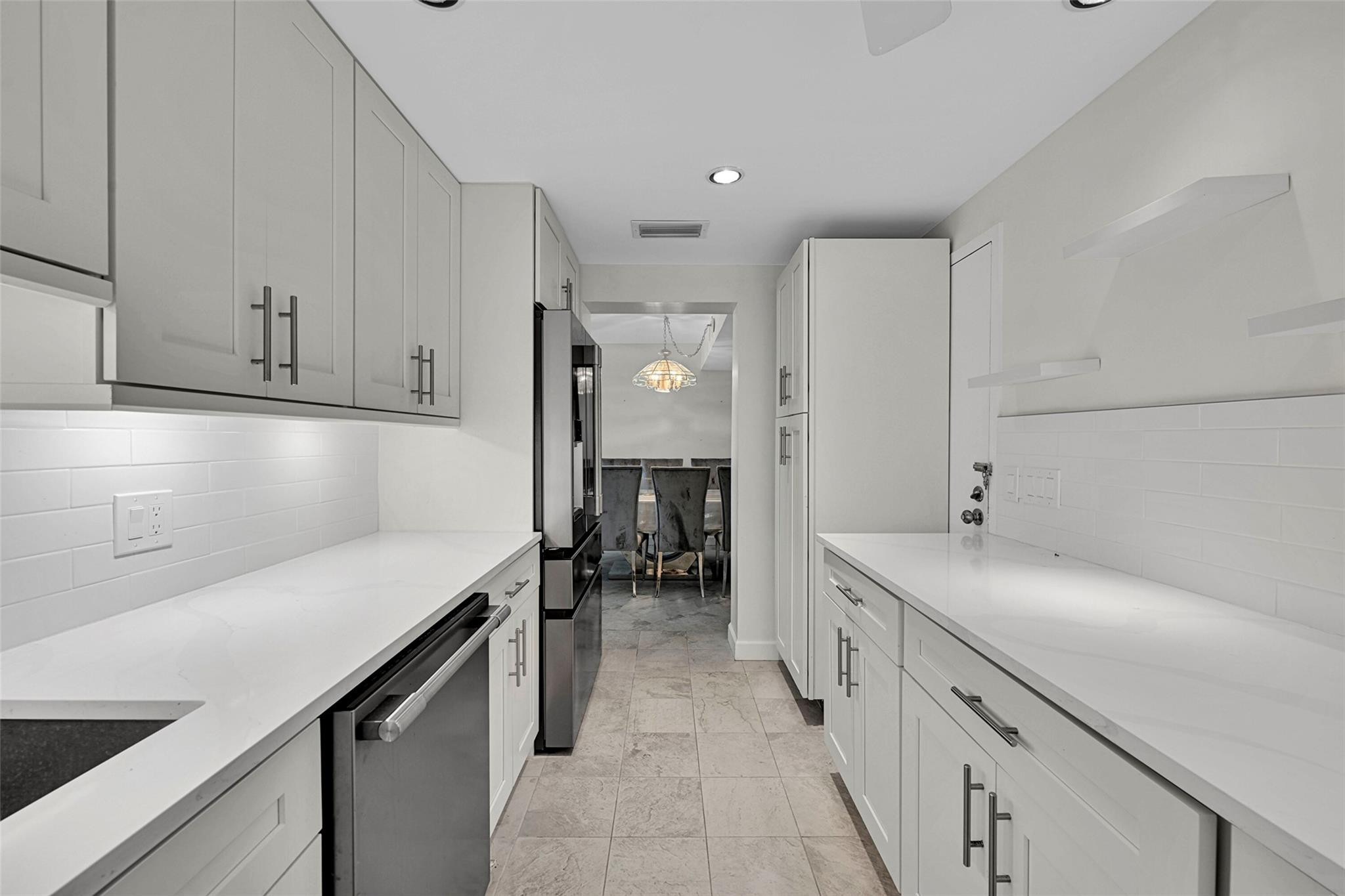 851 North Surf Road, Unit 502 Hollywood, FL 33019 - Photo 33 of 52 Photo 33