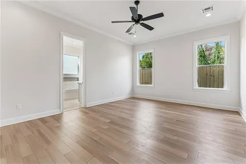 $910,000 | 744 Brockenbraugh Court, Metairie, LA 70005