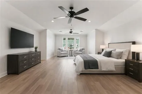 $910,000 | 744 Brockenbraugh Court, Metairie, LA 70005