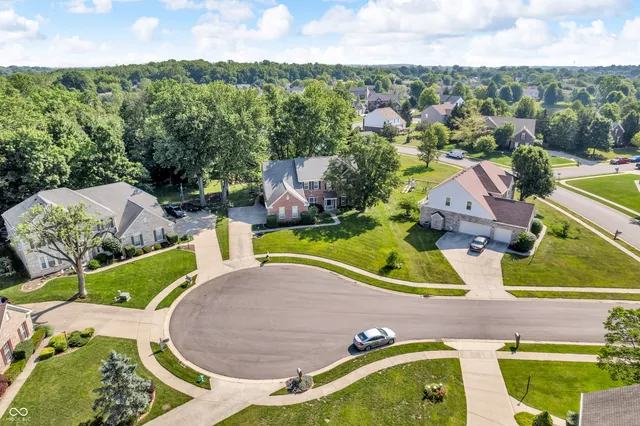 $440,000 | 6374 Timberbluff Circle, Avon, IN 46123