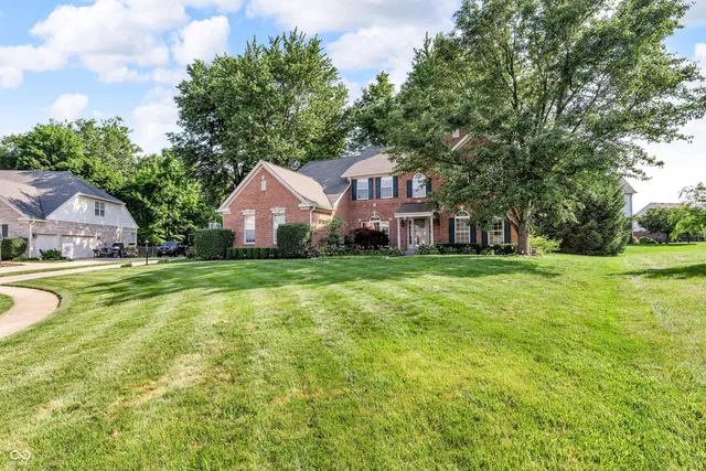 $440,000 | 6374 Timberbluff Circle, Avon, IN 46123