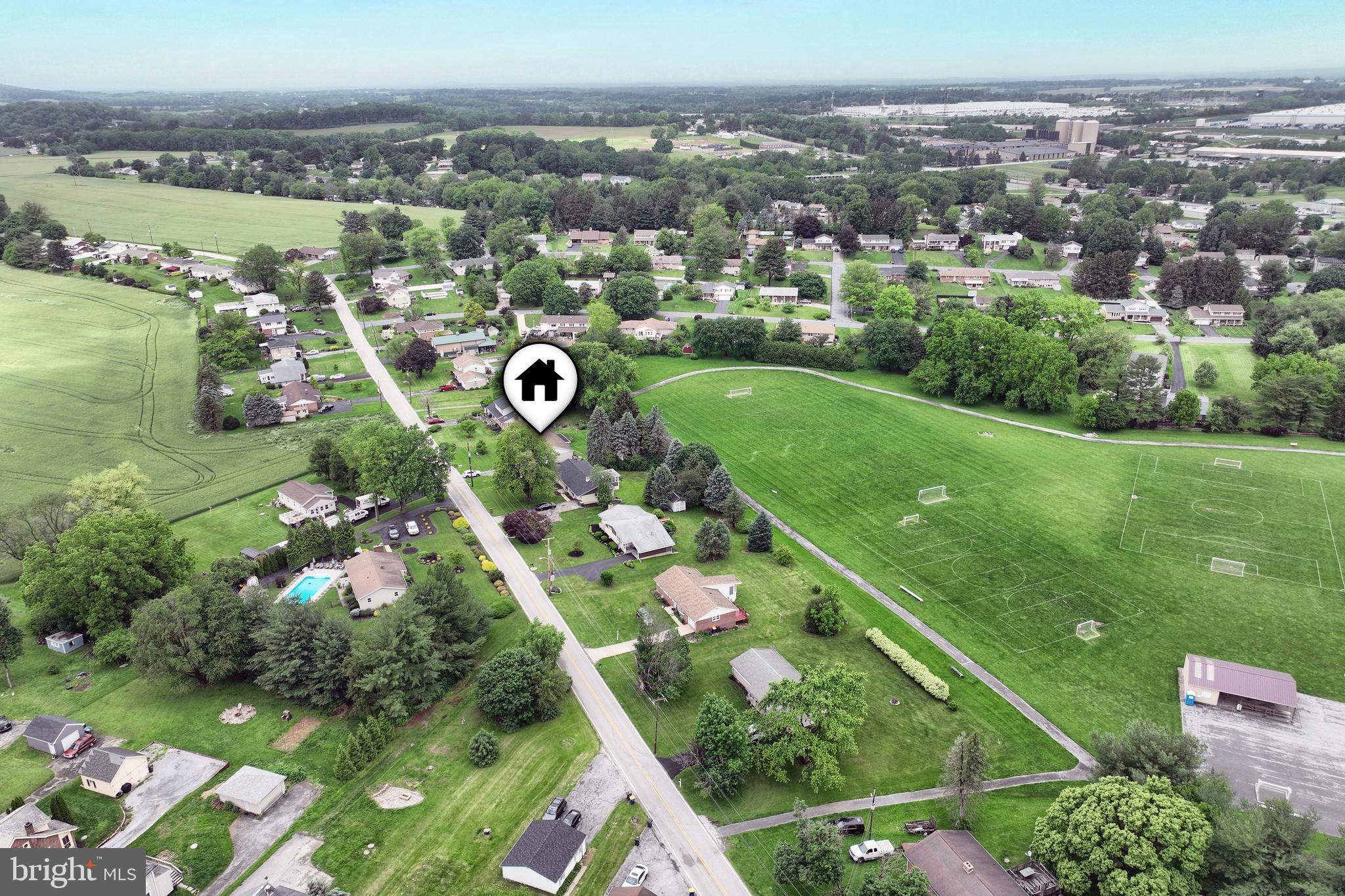 4665 Darlington Road York, PA 17408 - Photo 6 of 62 Gallery Image 6