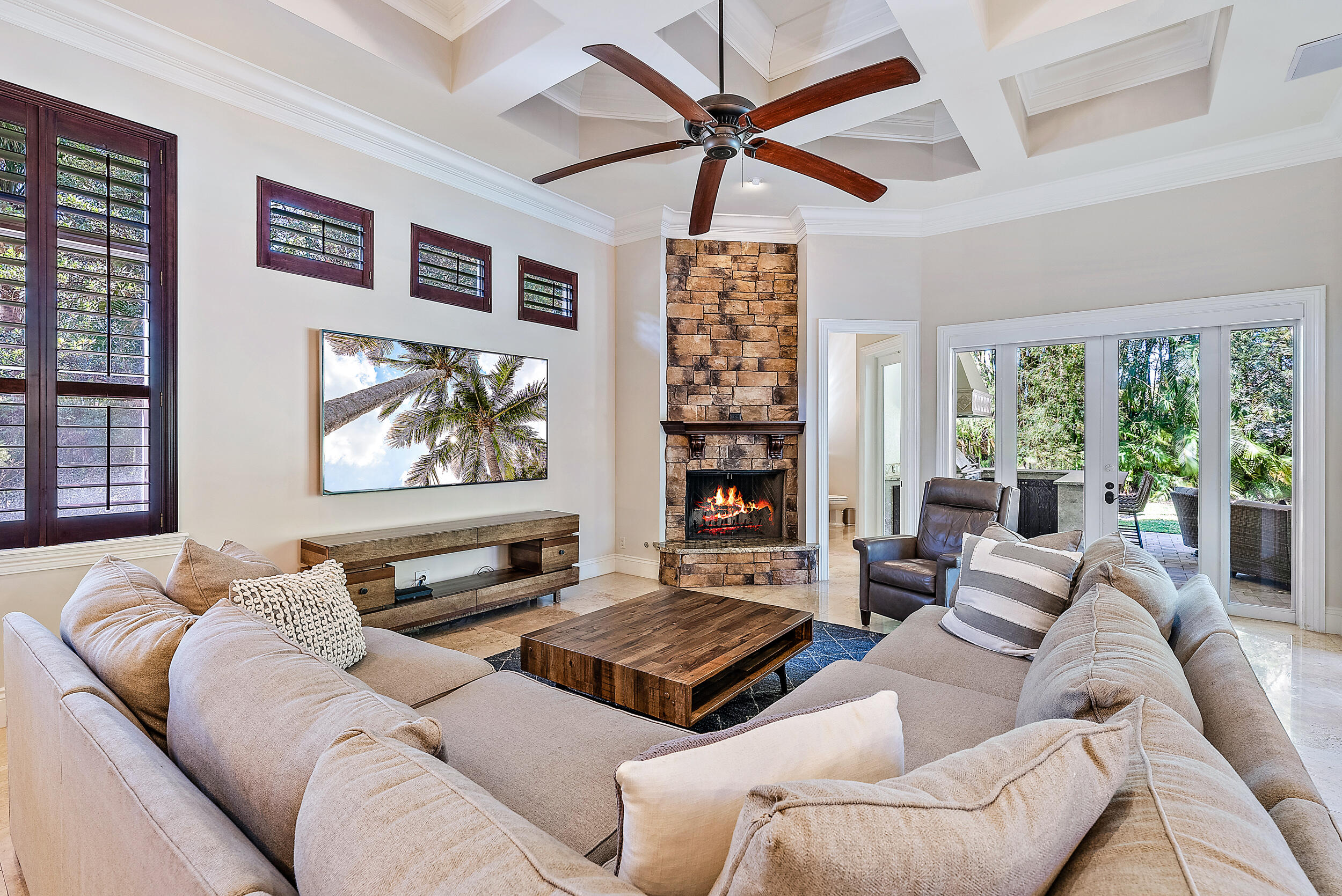 5745 Pennock Point Road Jupiter, FL 33458 - Photo 14 of 31 Living Room 1