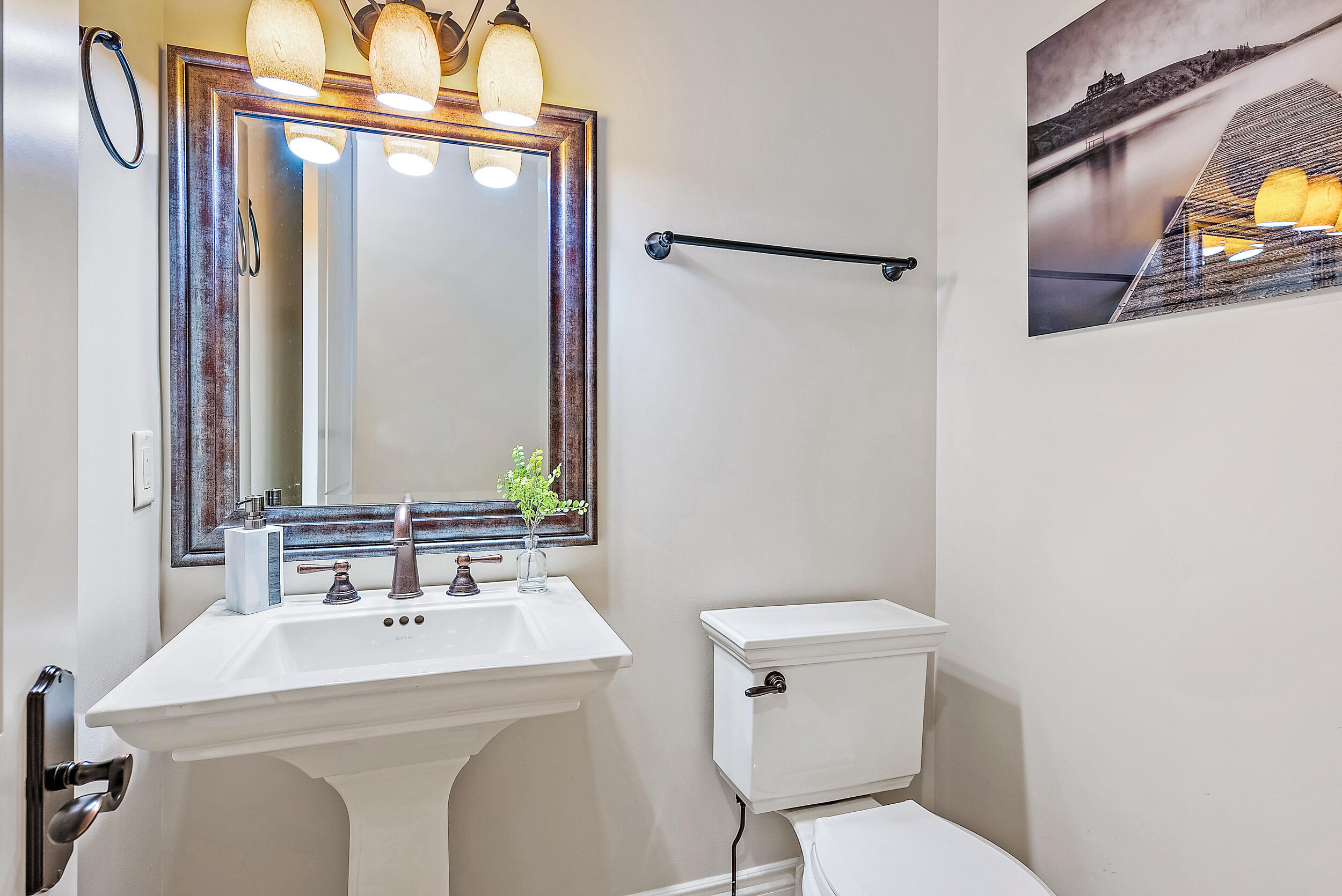 5745 Pennock Point Road Jupiter, FL 33458 - Photo 26 of 31 Powder Room