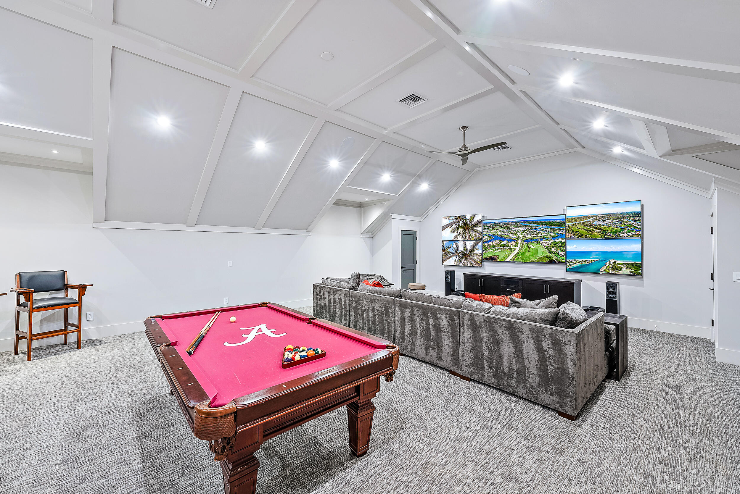 5745 Pennock Point Road Jupiter, FL 33458 - Photo 7 of 31 Upstairs